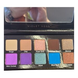 Violet Voss Essentials 2 Eyeshadow Palette with 10 Colors